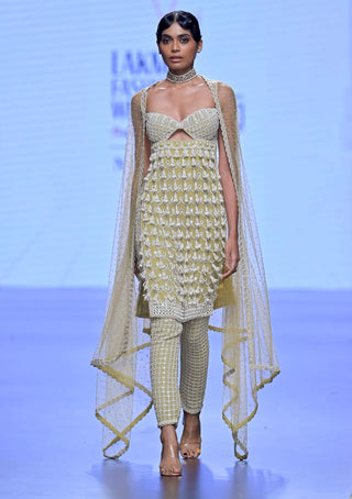 Vvani By Vani Vats-Fern Green Chandelier Pearl Drop Kurta Set-INDIASPOPUP.COM