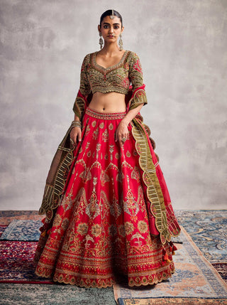 Pure Red Floral Embroidered Lehenga Set by Aman Takyar available on Indiaspopup.com