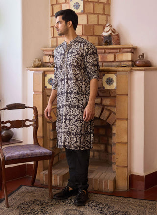 Black Printed Kurta And Churidar by Ankit V Kapoor available on Indiaspopup.com