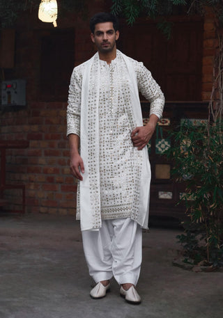 Rahat Ivory Kurta Set by Ankit V Kapoor available on Indiaspopup.com