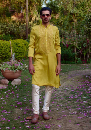 Fatehgarh Yellow Kurta And Churidar by Ankit V Kapoor available on Indiaspopup.com