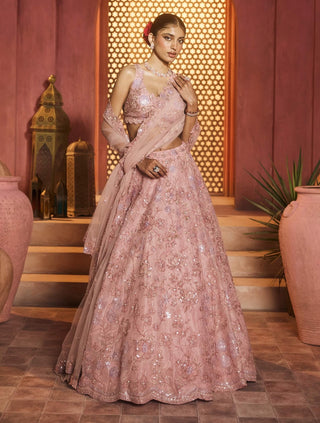 Zarmina onion pink lehenga set