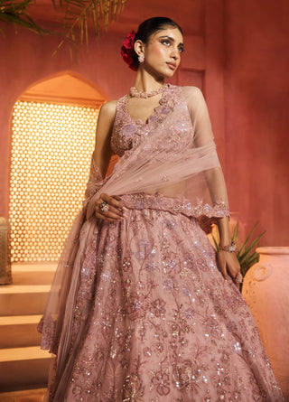Zarmina onion pink lehenga set