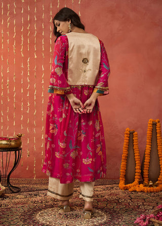 Red Shree Chintz Chanderi Embroidered Kurta Set by Shivani Bhargava available on Indiaspopup.com