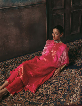 Tabeer fuchsia kalidar kurta and pants