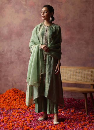 Begum Pret-Paakizah Green Kurta Set-INDIASPOPUP.COM