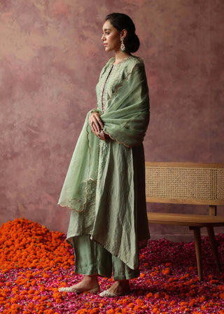 Begum Pret-Paakizah Green Kurta Set-INDIASPOPUP.COM