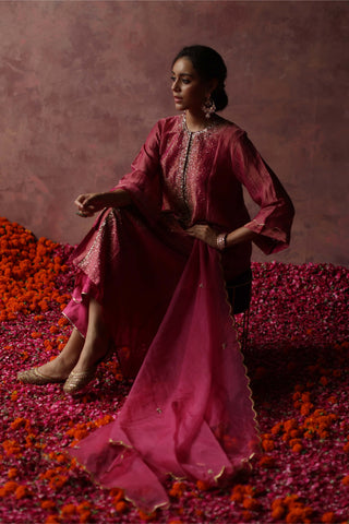 Begum Pret-Paakizah Pink Kurta Set-INDIASPOPUP.COM