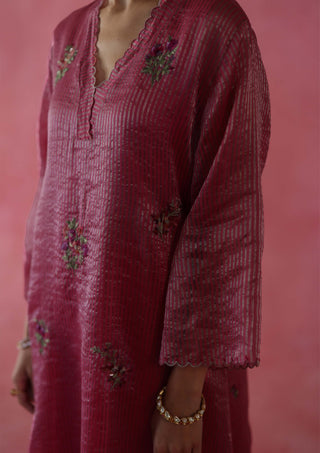 Shakkar Fuchsia Pink Kurta Set by Begum Pret available on Indiaspopup.com