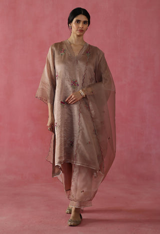 Shakkar Beige Kurta Set by Begum Pret available on Indiaspopup.com