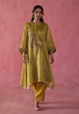 Phirni Mustard Kurta Set by Begum Pret available on Indiaspopup.com