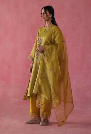 Phirni Mustard Kurta Set by Begum Pret available on Indiaspopup.com