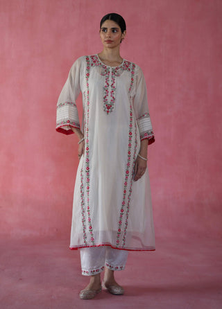 Kulfi Ivory Kurta Set by Begum Pret available on Indiaspopup.com
