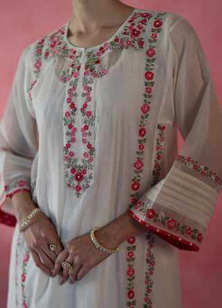 Kulfi Ivory Kurta Set by Begum Pret available on Indiaspopup.com