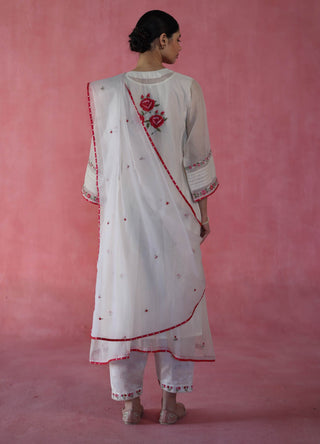 Kulfi Ivory Kurta Set by Begum Pret available on Indiaspopup.com