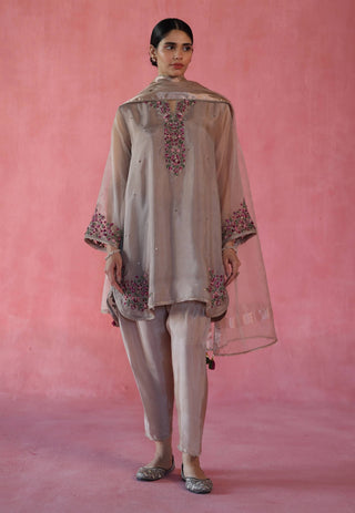 Kewra Beige Kurta Set by Begum Pret available on Indiaspopup.com