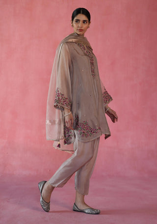 Kewra Beige Kurta Set by Begum Pret available on Indiaspopup.com