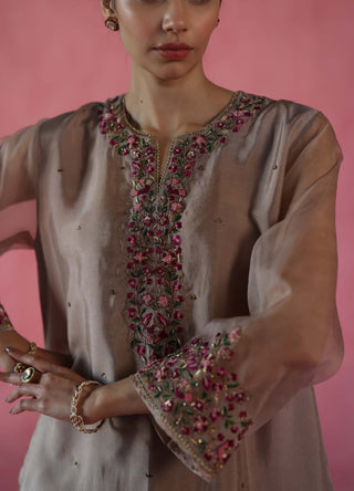 Kewra Beige Kurta Set by Begum Pret available on Indiaspopup.com