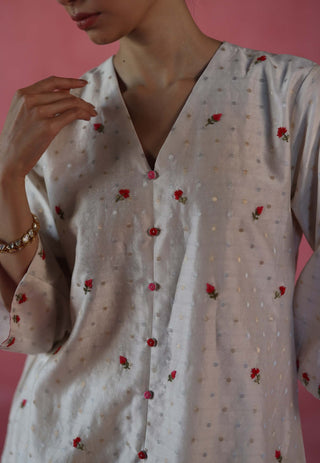 Zaafran Ivory Kurta Set by Begum Pret available on Indiaspopup.com