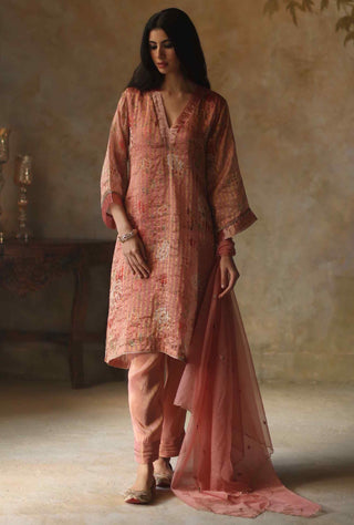 Begum Pret-Ikai Peach Kurta Set-INDIASPOPUP.COM