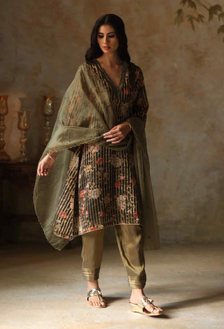 Begum Pret-Ikai Black Kurta Set-INDIASPOPUP.COM