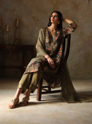 Begum Pret-Ikai Black Kurta Set-INDIASPOPUP.COM