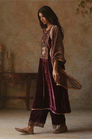 Begum Pret-Faiz Garnet Kurta Set-INDIASPOPUP.COM