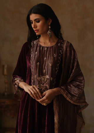 Begum Pret-Faiz Garnet Kurta Set-INDIASPOPUP.COM