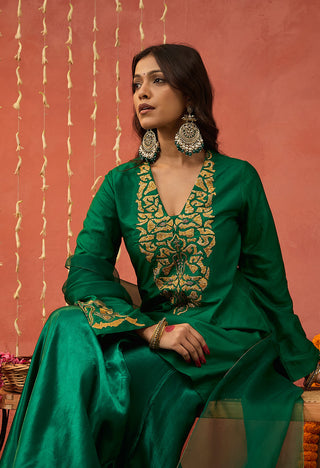 Emerald Green Silk Embroidered Short Kurta And Sharara Set by Shivani Bhargava available on Indiaspopup.com
