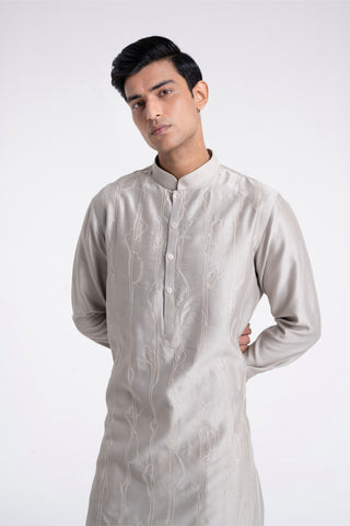 London fog classic embroidered kurta set