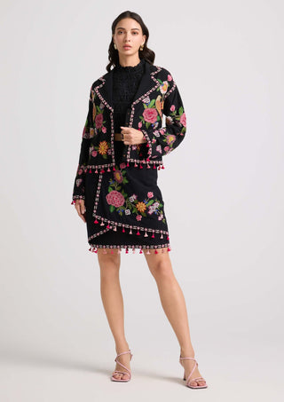 Black Floral Threadwork Skirt by Chandrima available on Indiaspopup.com