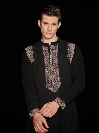Stride black kurta and pants