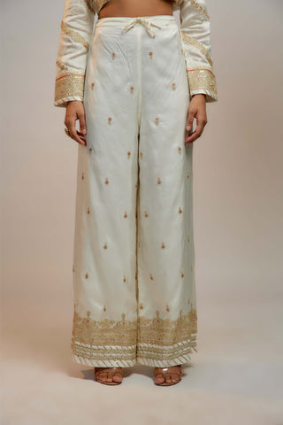 Gopi Vaid-White Suhana Anarkali And Pant-INDIASPOPUP.COM