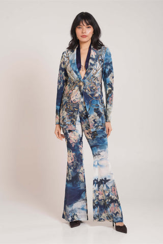 Nuri blazer and flared trousers