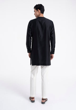 Black zari embroidered layered kurta set