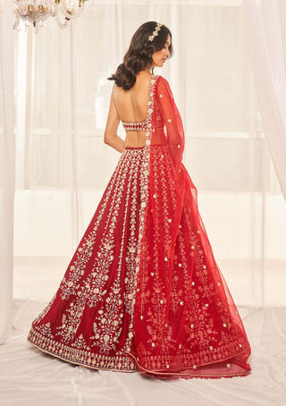 Disha Muchhala-Cherry Red Bridal Lehenga Set-INDIASPOPUP.COM