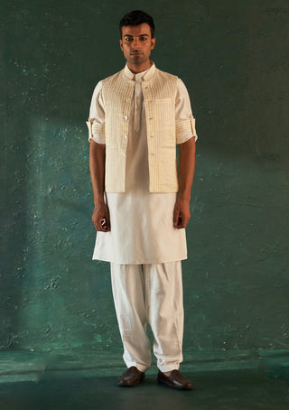 Charkhee Men-White Straight Kurta And Nehru Jacket Set-INDIASPOPUP.COM