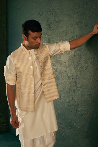 Charkhee Men-White Straight Kurta And Nehru Jacket Set-INDIASPOPUP.COM