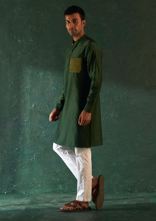 Charkhee Men-Green Chanderi Straight Kurta And Pants-INDIASPOPUP.COM