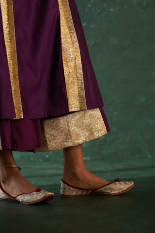Charkhee-Plush Purple Embellished Kurta Set-INDIASPOPUP.COM
