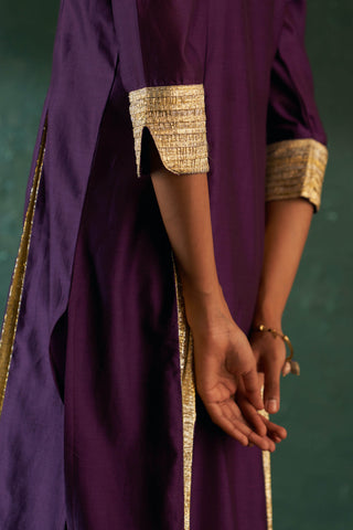 Charkhee-Plush Purple Embellished Kurta Set-INDIASPOPUP.COM