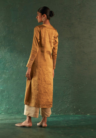 Charkhee-Classic Gold Tissue Straight Kurta Set-INDIASPOPUP.COM