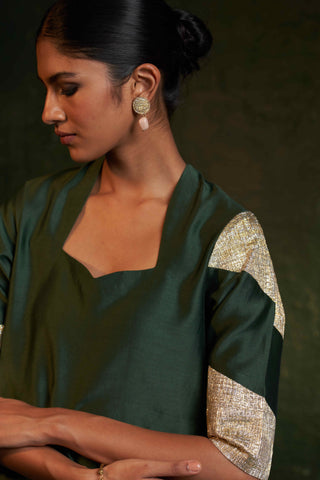 Charkhee-Deep Green A-Line Kurta Set-INDIASPOPUP.COM