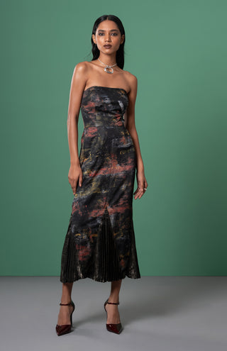 Kagé Tube Dress by Advait available on Indiaspopup