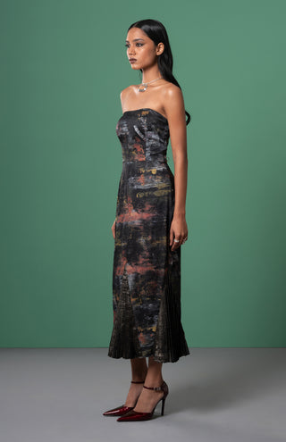 Kagé Tube Dress by Advait available on Indiaspopup