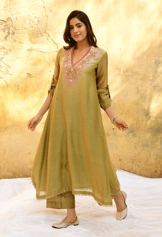 Niti Bothra-Olive Green Mystic Knot Ombre Kurta And Pants-INDIASPOPUP.COM