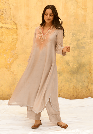 Niti Bothra-Gray Mystic Knot Ombre Kurta And Pants-INDIASPOPUP.COM