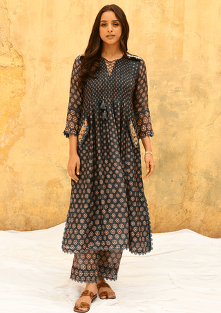 Niti Bothra-Blue Dotted Kurta And Pants-INDIASPOPUP.COM