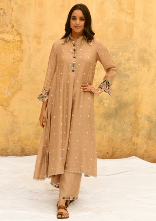 Niti Bothra-Ivory Orchid Collar Kurta And Pants-INDIASPOPUP.COM