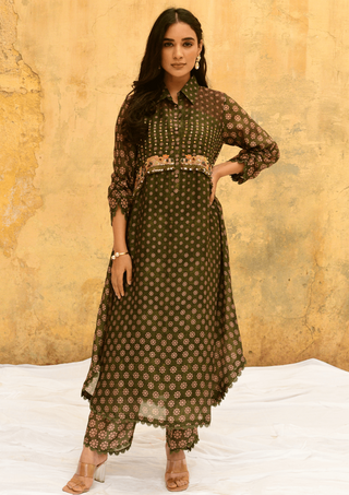 Niti Bothra-Green Dotted Cascade Kurta And Pants-INDIASPOPUP.COM